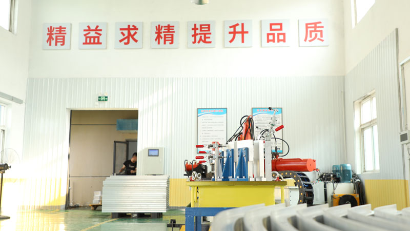 淺談型材拉彎機(jī)卷制板材的方法！