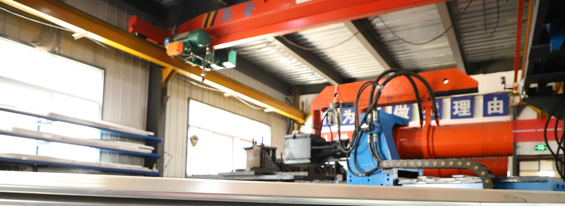 單元體幕墻型材拉彎