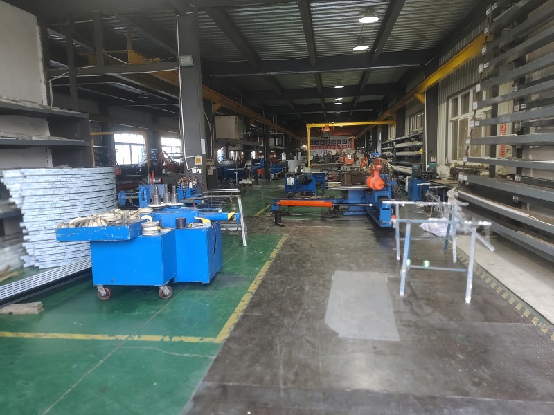 共慶元宵佳節，盛達北京型材拉彎廠：祝您在新的一年里，幸福如湯圓般綿長，事業蒸蒸日上