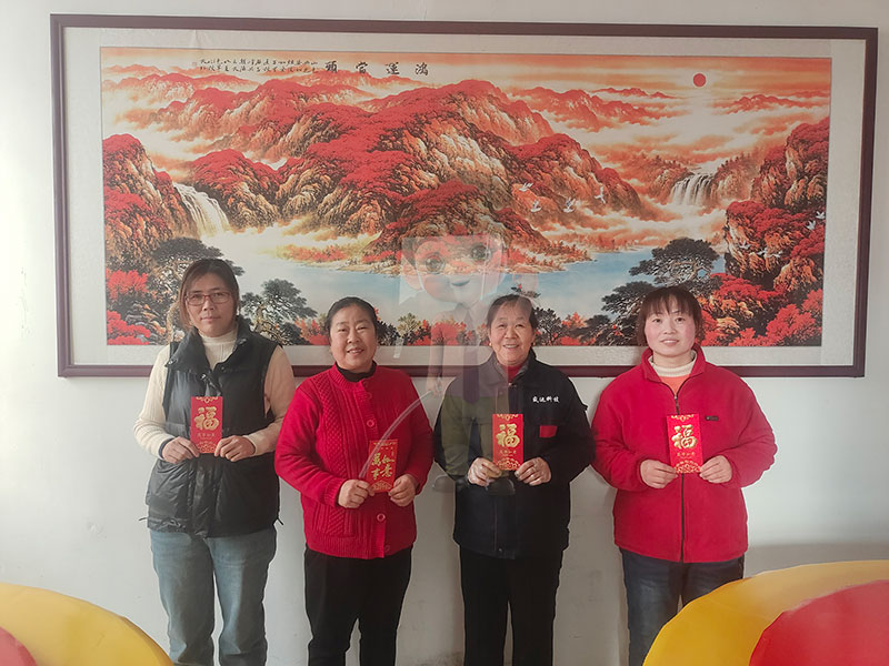 北京型材拉彎加工廠“三八”婦女節:致敬最美“她”身影 北京型材拉彎加工廠“三八”婦女節:致敬最美“她”身影