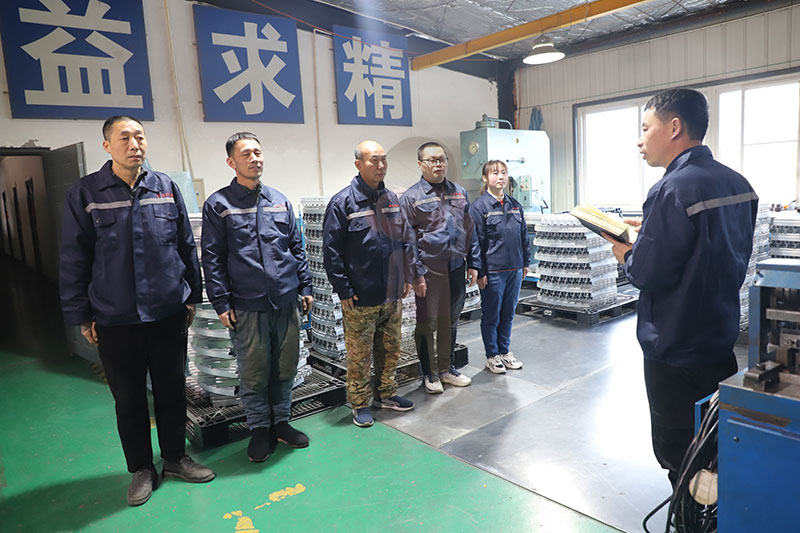 數字拉彎鏈接創新:北京鋁型材彎弧加工廠互聯網及新媒體宣傳研討會 數字拉彎鏈接創新:北京鋁型材彎弧加工廠互聯網及新媒體宣傳研討會