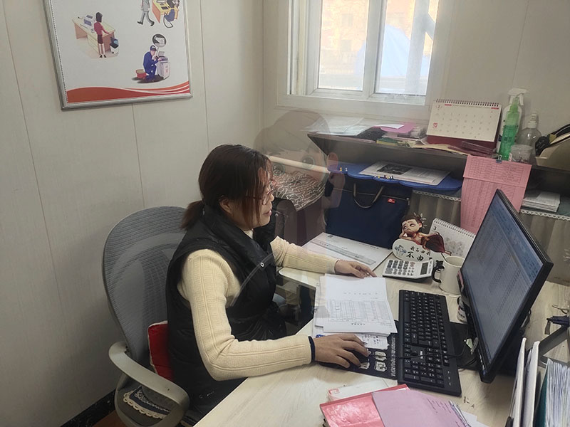 北京型材拉彎加工廠“三八”婦女節:致敬最美“她”身影 北京型材拉彎加工廠“三八”婦女節:致敬最美“她”身影