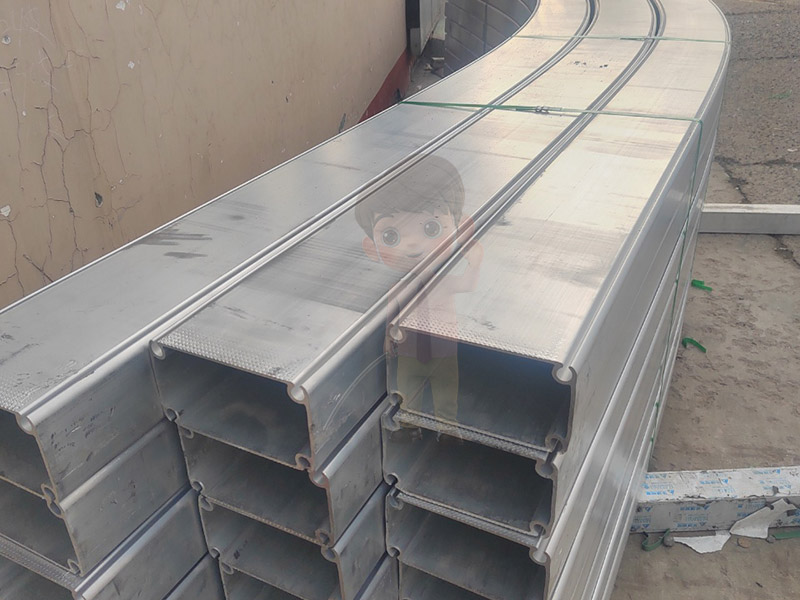 多元化產品線解析:北京拉彎廠在建筑、汽車及航空行業的應用實例 多元化產品線解析:北京拉彎廠在建筑、汽車及航空行業的應用實例