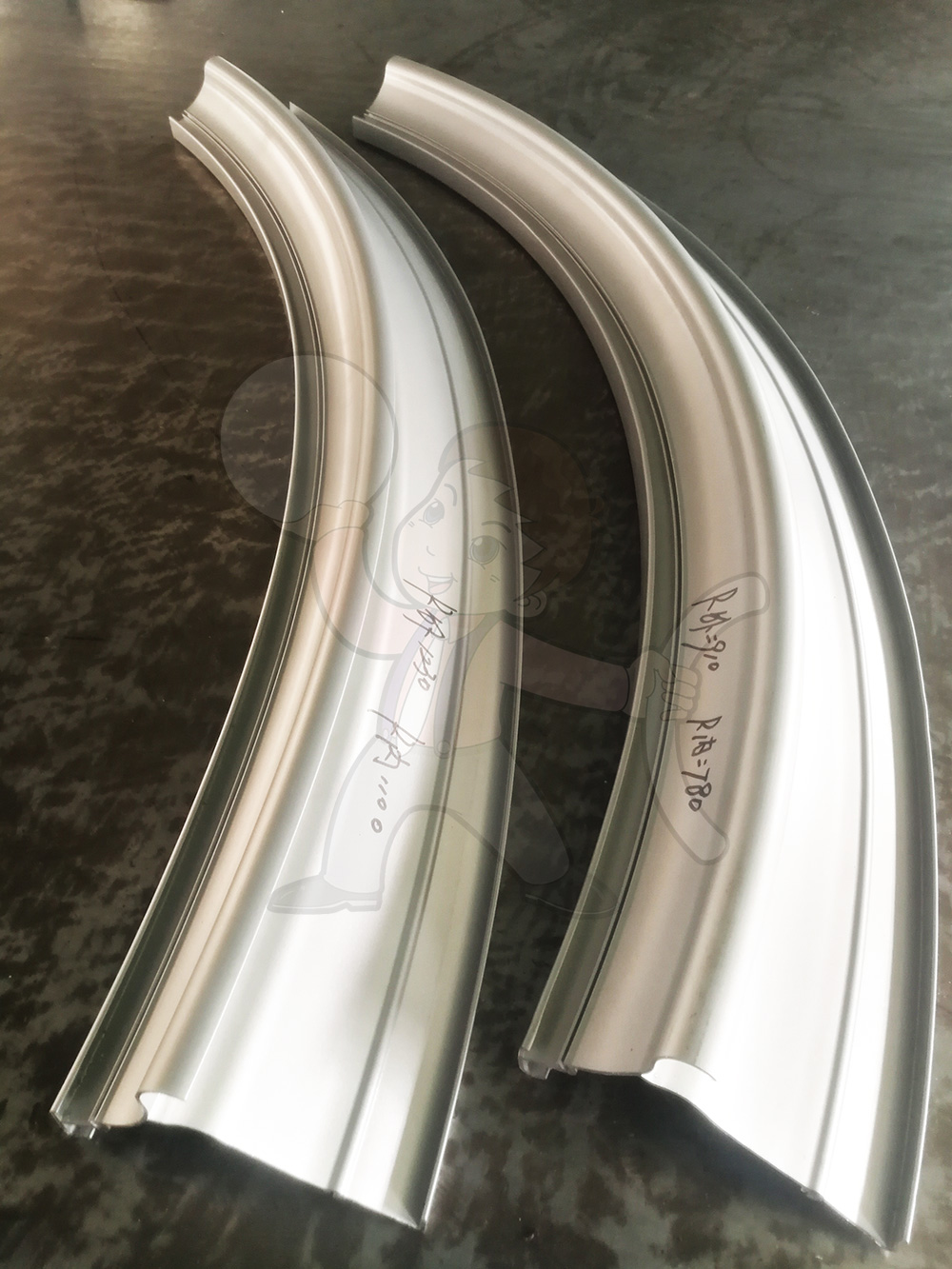 百葉片拉彎加工